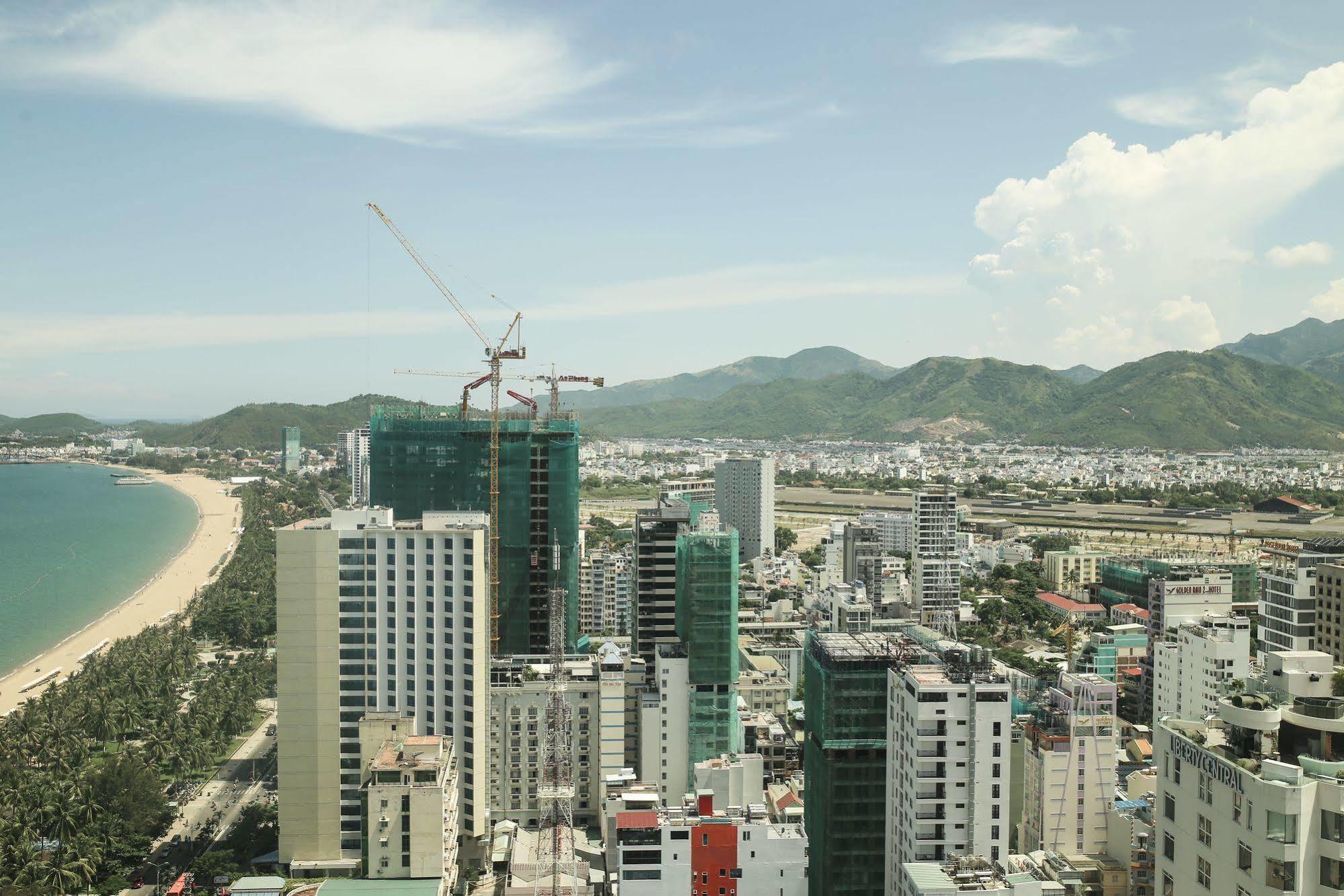Gold Ocean Apartments Nha Trang Luaran gambar